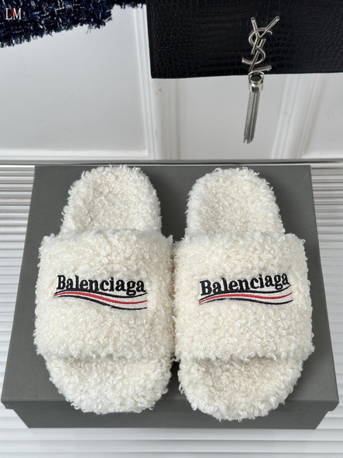 Balenciaga Sandal 16