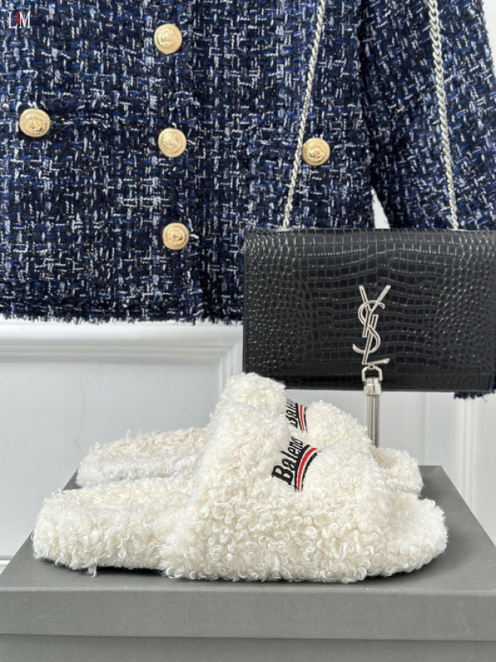 Balenciaga Sandal 16