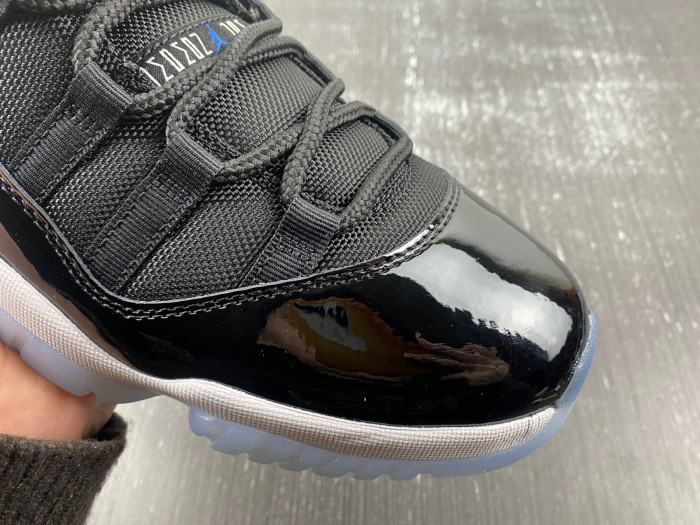 air jordan 11 “space jam-fv5104-004