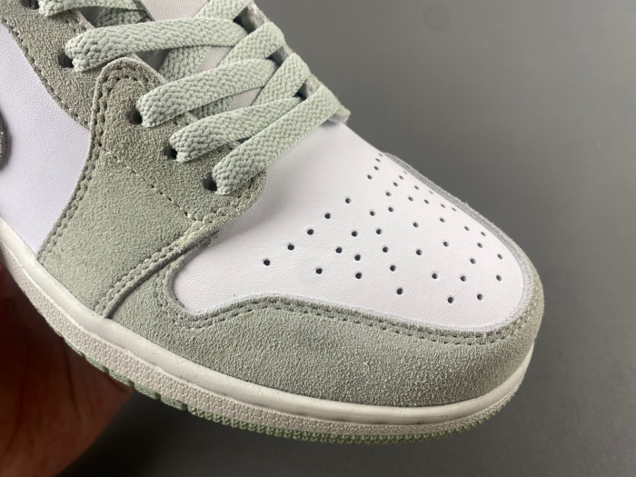 air jordan 1 low “light green”-fn5214-131