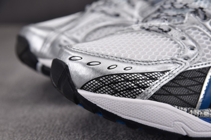 SICS Gel-Nimbus 10.1 White Directoire Blue-1203A543-101