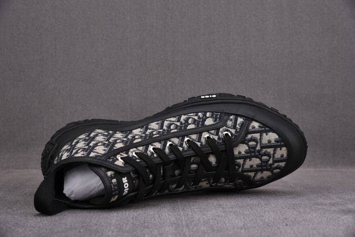 dio* sneakers t0000-033