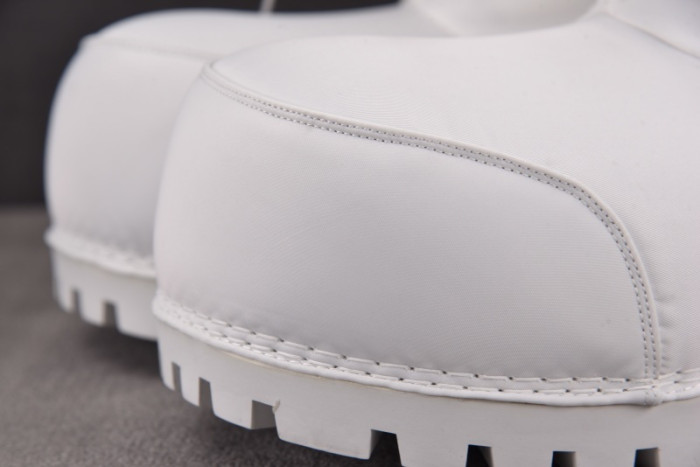 BALENCIAGA BOOT -31