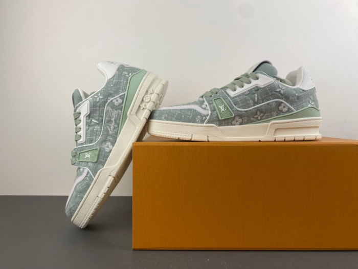 LV snekaers 310