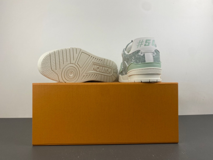 LV snekaers 310