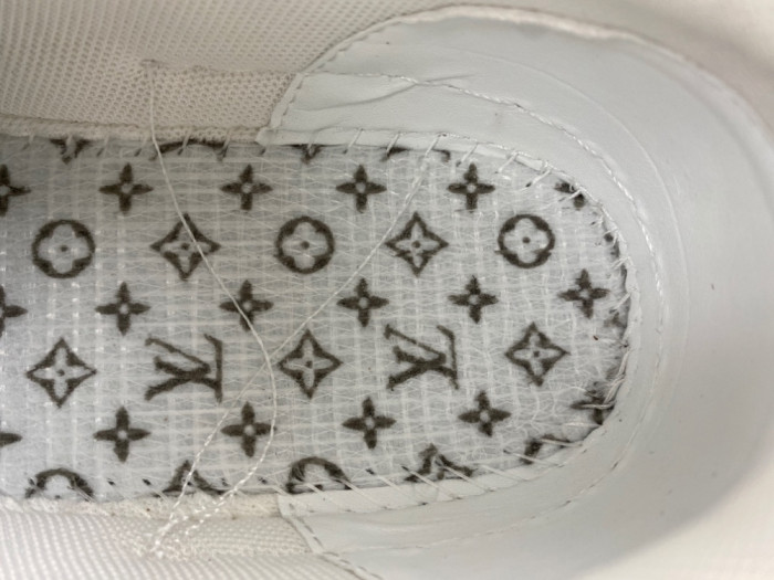 LV snekaers 283