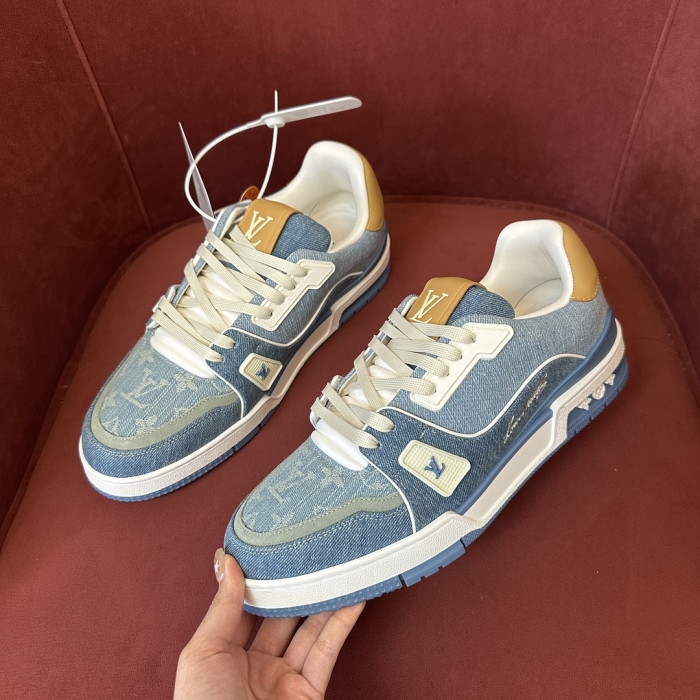 LV snekaers 272
