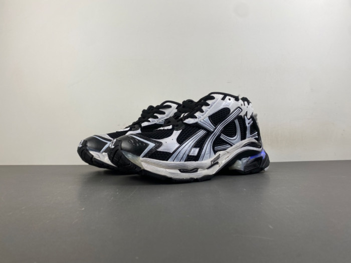 SNEAKER RUNNER 55
