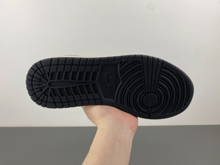 Travis Scott x Fragment Design x Air Jordan 1 Low OG-DM7866-077