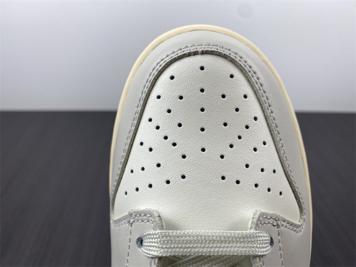 nike dunk low sail light bone -dd1503-107