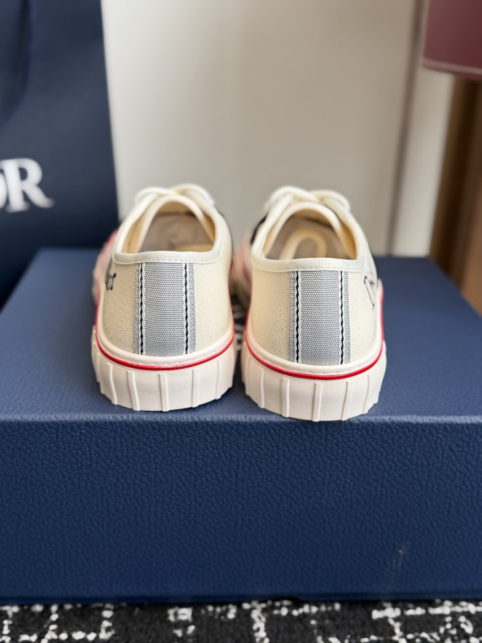 D10r B23 SNEAKER-013