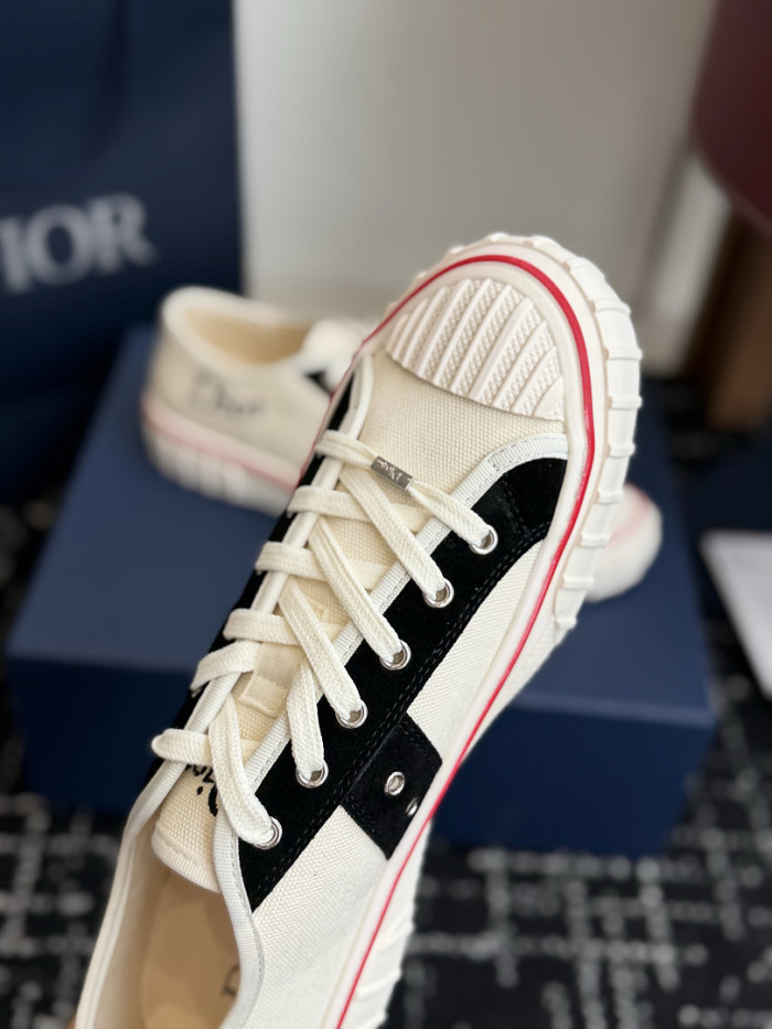 D10r B23 SNEAKER-013