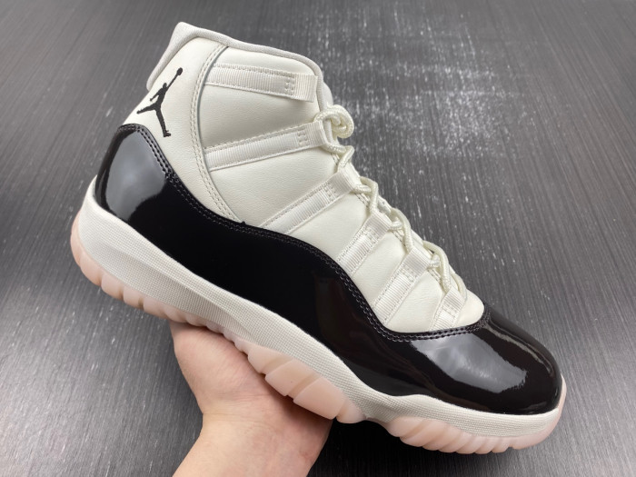 jordan 11 retro neapolitan-ar0715-101