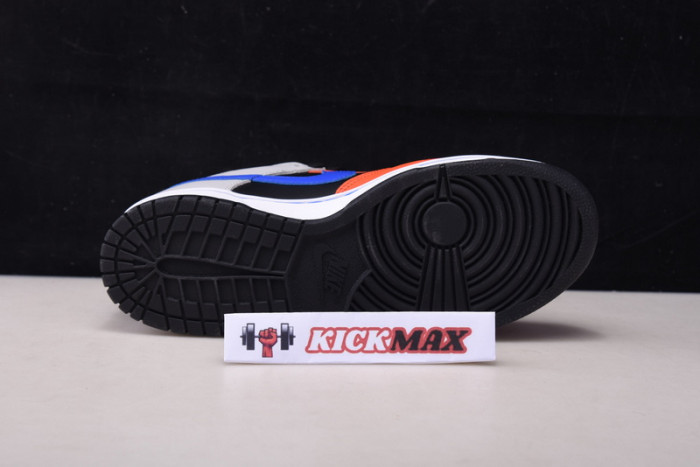 nba x nike dunk low emb knicks dd3363-002