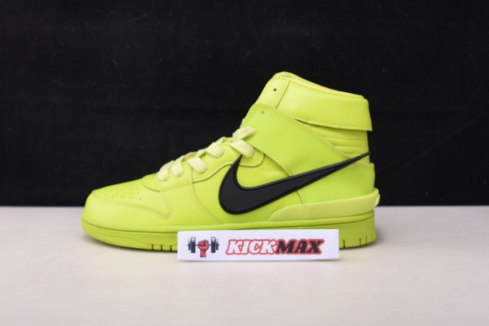 nike dunk high ambush flash lime cu7544-300