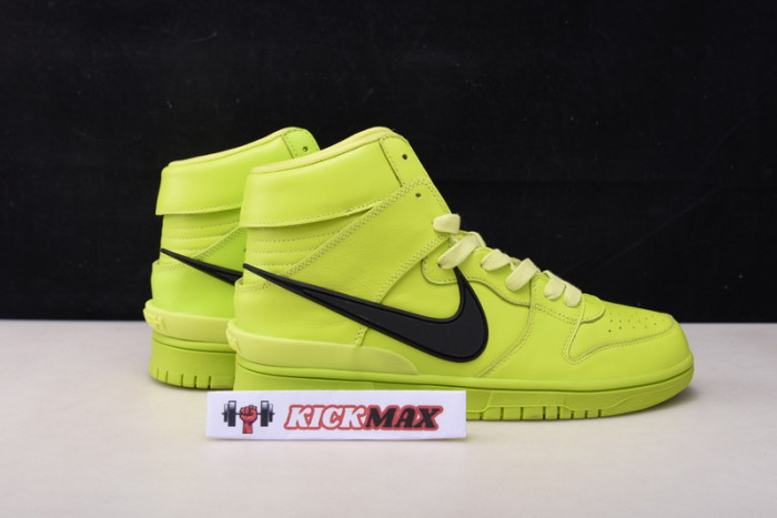 nike dunk high ambush flash lime cu7544-300