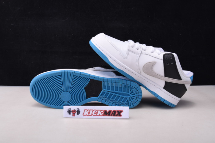 nike sb dunk low laser blue bq6817-101