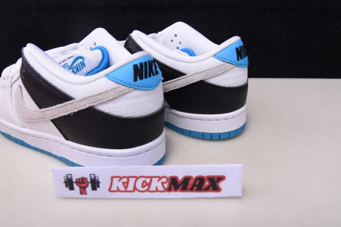 nike sb dunk low laser blue bq6817-101