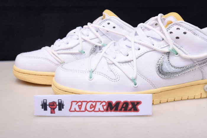 o-w x dunk low “01 of 50” dm1602-127