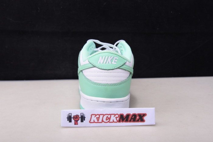nike dunk low green glow dd1503-105
