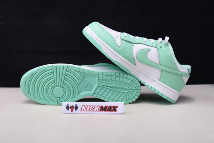 nike dunk low green glow dd1503-105