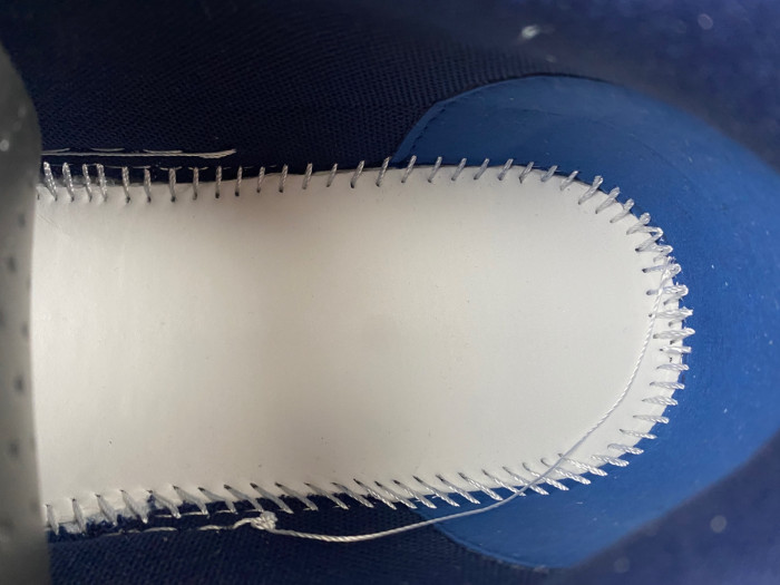 off-white out of office -28