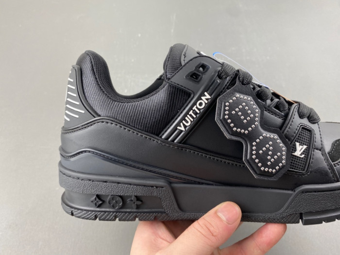 LV snekaers 291