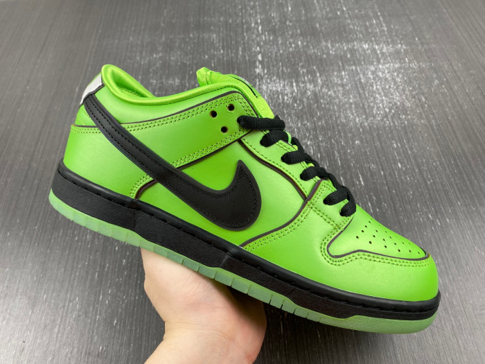 nike sb dunk low the powerpuff girls buttercup-c fz8319-300