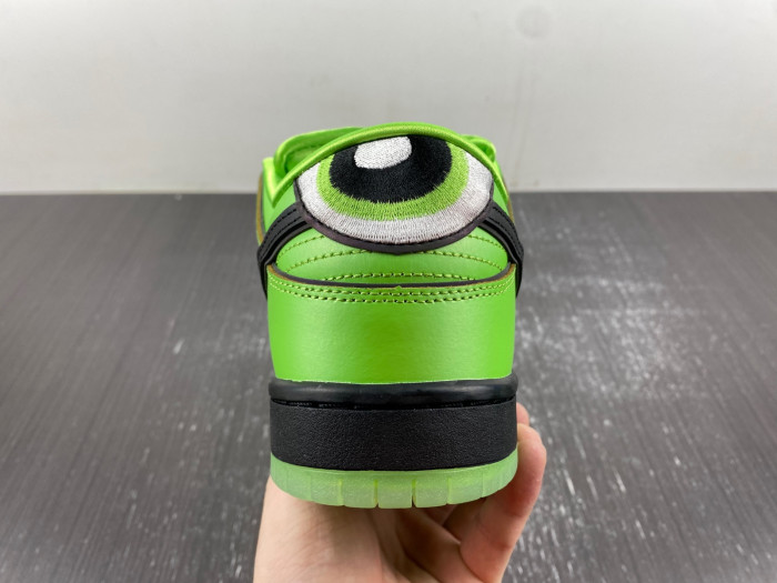 nike sb dunk low the powerpuff girls buttercup-c fz8319-300