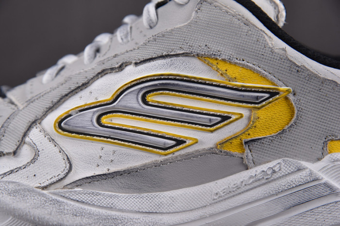 BALENCIAGA OTHERS 02