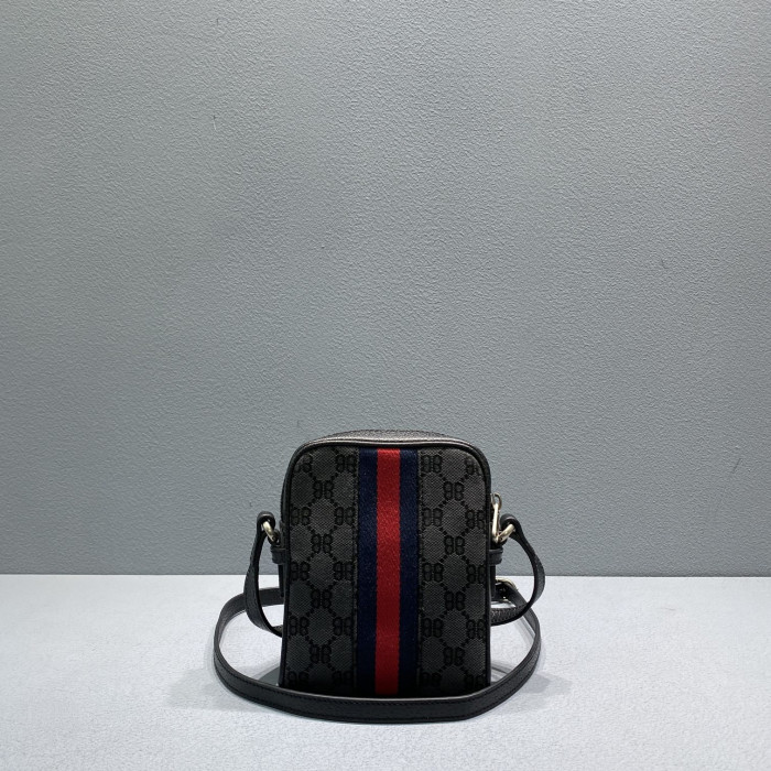 Ba*len*cia*ga bag 02