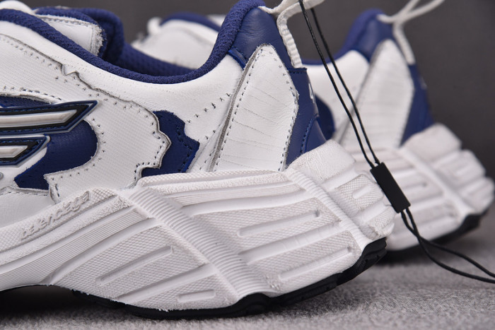 BALENCIAGA OTHERS 03