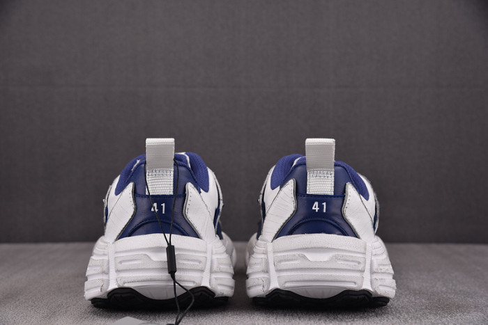 BALENCIAGA OTHERS 03