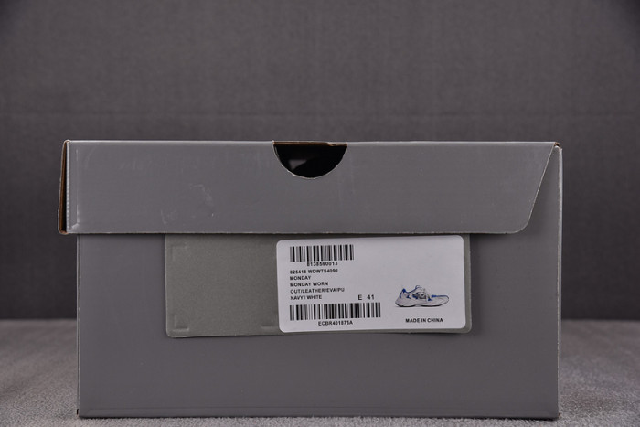 BALENCIAGA OTHERS 03