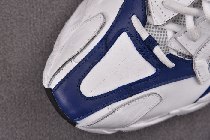 BALENCIAGA OTHERS 03