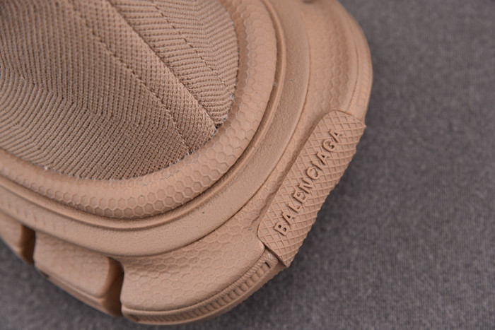 speed trainer sneakers 1000057