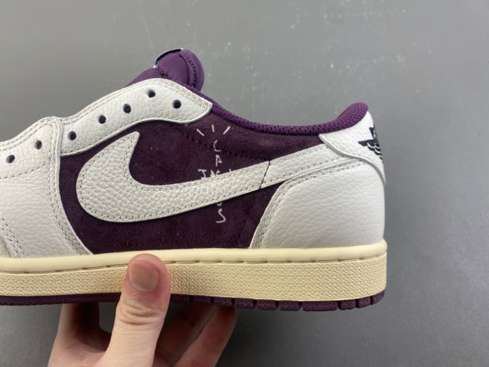 Travis Scott x Air Jordan 1 Low-DZ4137-700