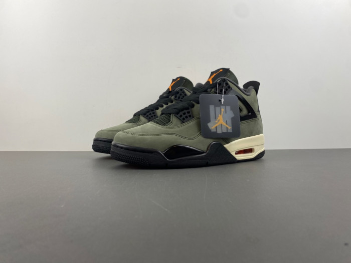 UNDEFEATED x Air Jordan 4 OG-IB1519-200