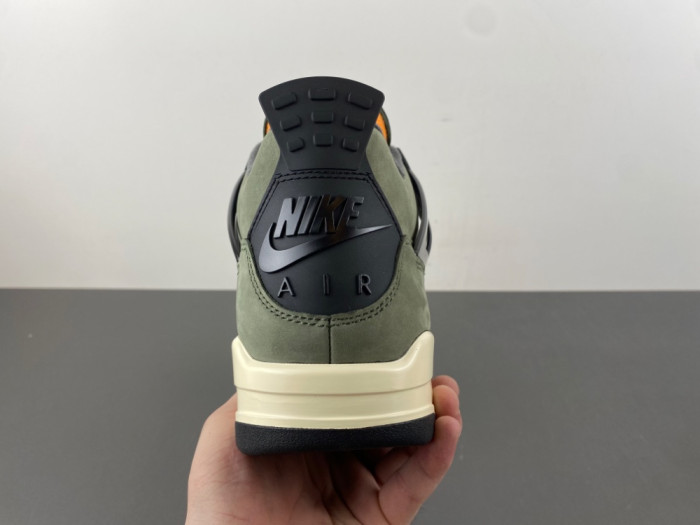 UNDEFEATED x Air Jordan 4 OG-IB1519-200