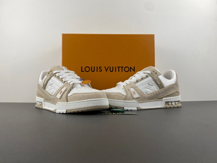 LV snekaers 206