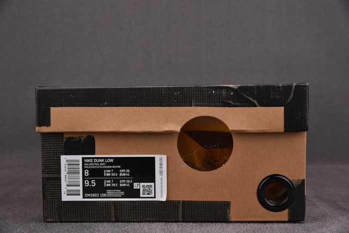 o-w x dunk low “08 of 50” dm1602-106