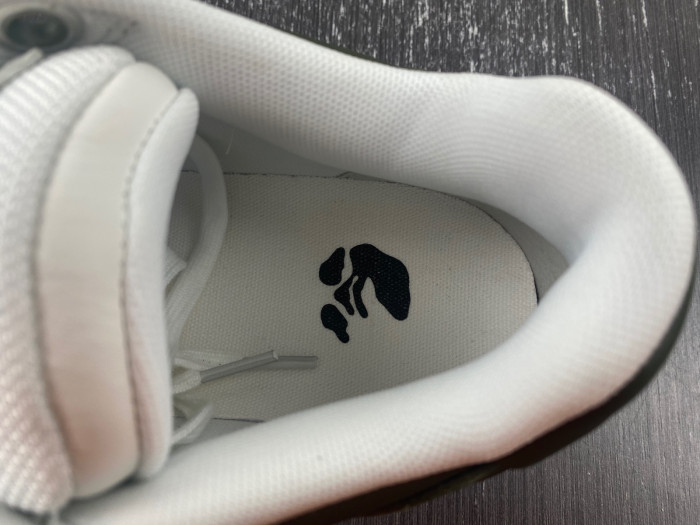 off-white out of office -24