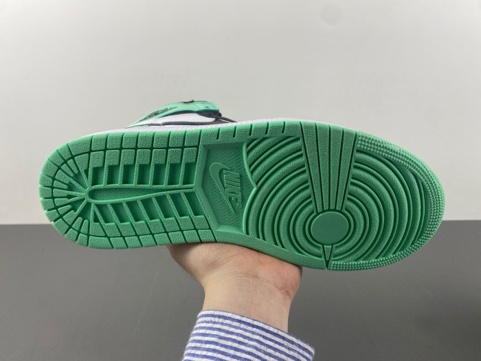 Air Jordan 1 High OG “Green Glow”-DZ5485-130