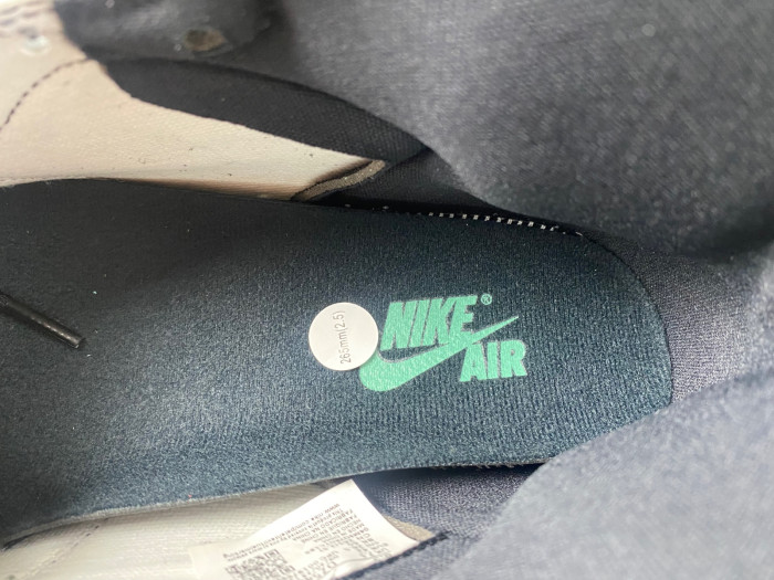 Air Jordan 1 High OG “Green Glow”-DZ5485-130