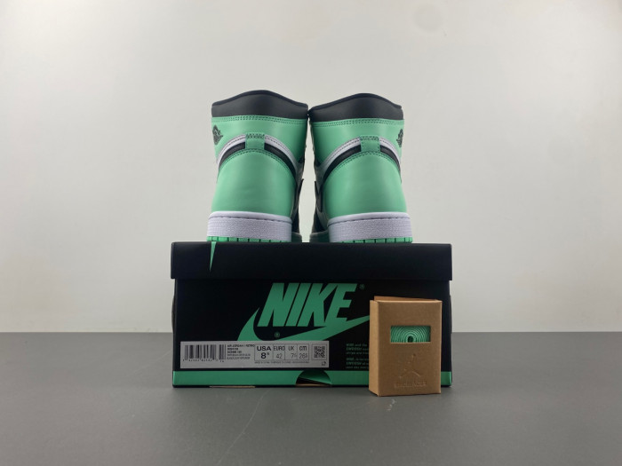 Air Jordan 1 High OG “Green Glow”-DZ5485-130
