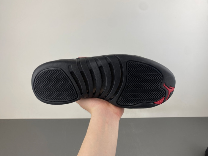 Jordan 12 Retro Bloodline-CT8013-003