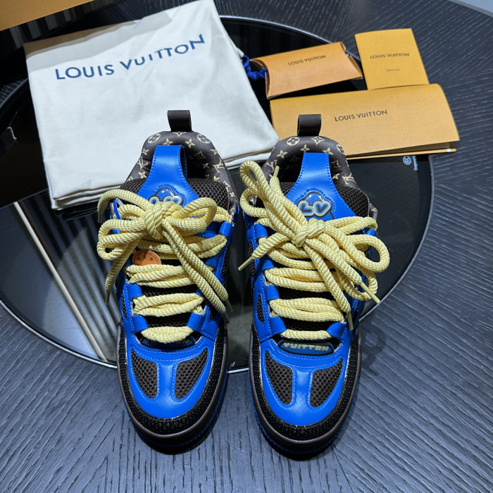 LV snekaers 251