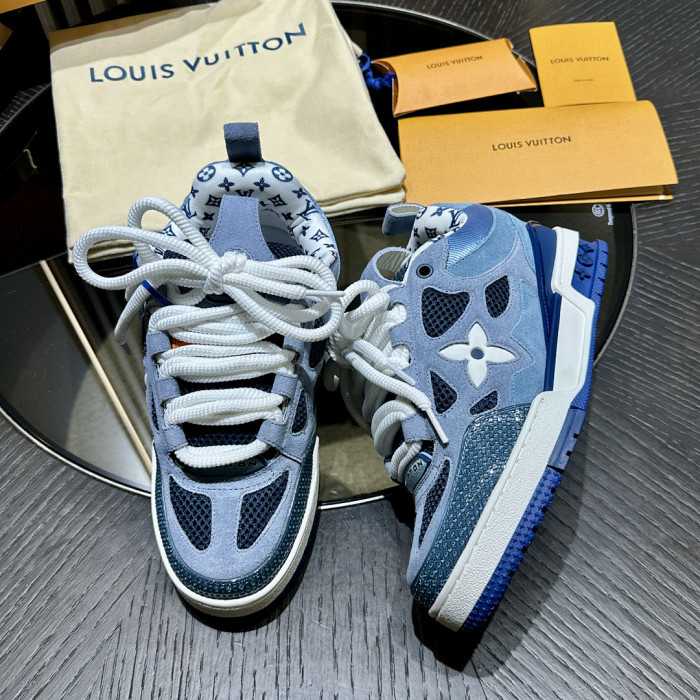 LV snekaers 250