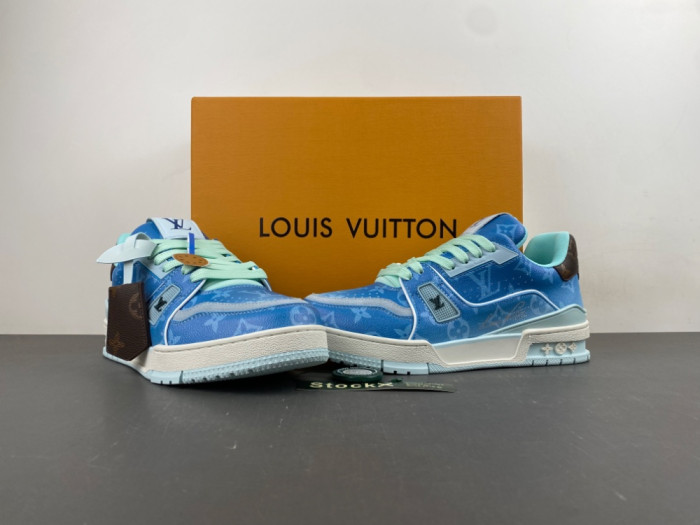 LV snekaers 285