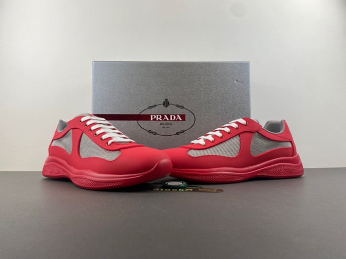 Prada 67